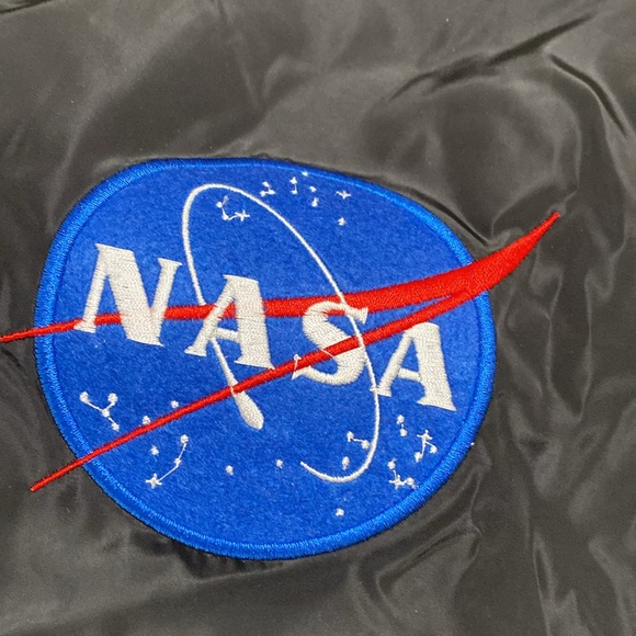 NASA Bomber Jacket - Picture 8 of 10